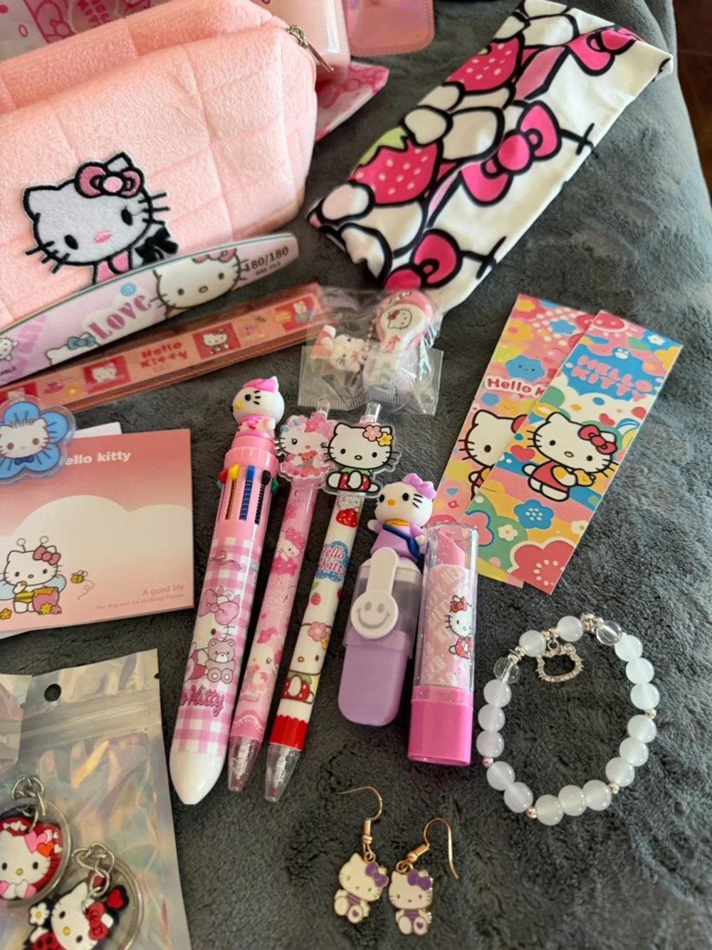 🩷Hello Kitty Foldable Shopper Tote Bag and Accessories Set - Over 20 Items